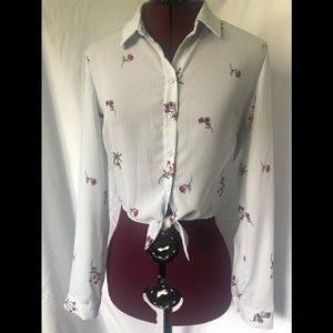 Forever 21 long sleeve striped and floral blouse